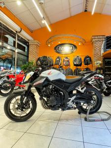 Honda CB 500 Hornet 2026