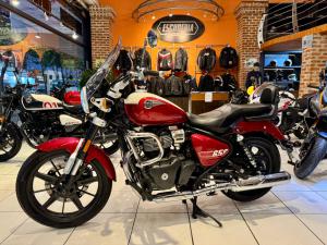 Royal Enfield Super Meteor 650 2025