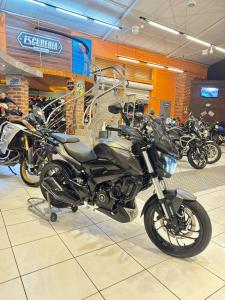 Bajaj Dominar 400 ABS 2025