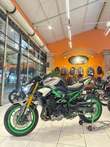 Kawasaki Z900 R Edition 2026